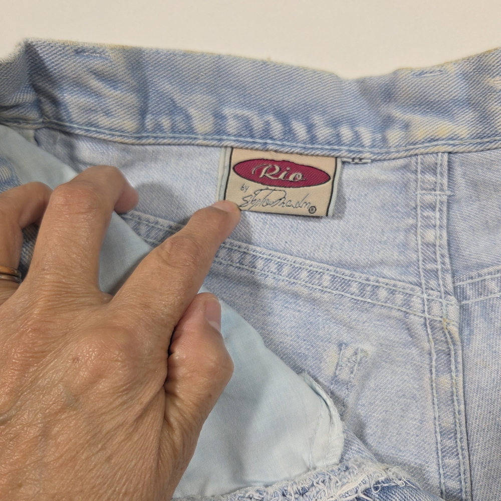 Vintage Rio Shorts Classic Light Blue Women's Denim Waist 25 Casual Beach Cuffed - Picture 3 of 8